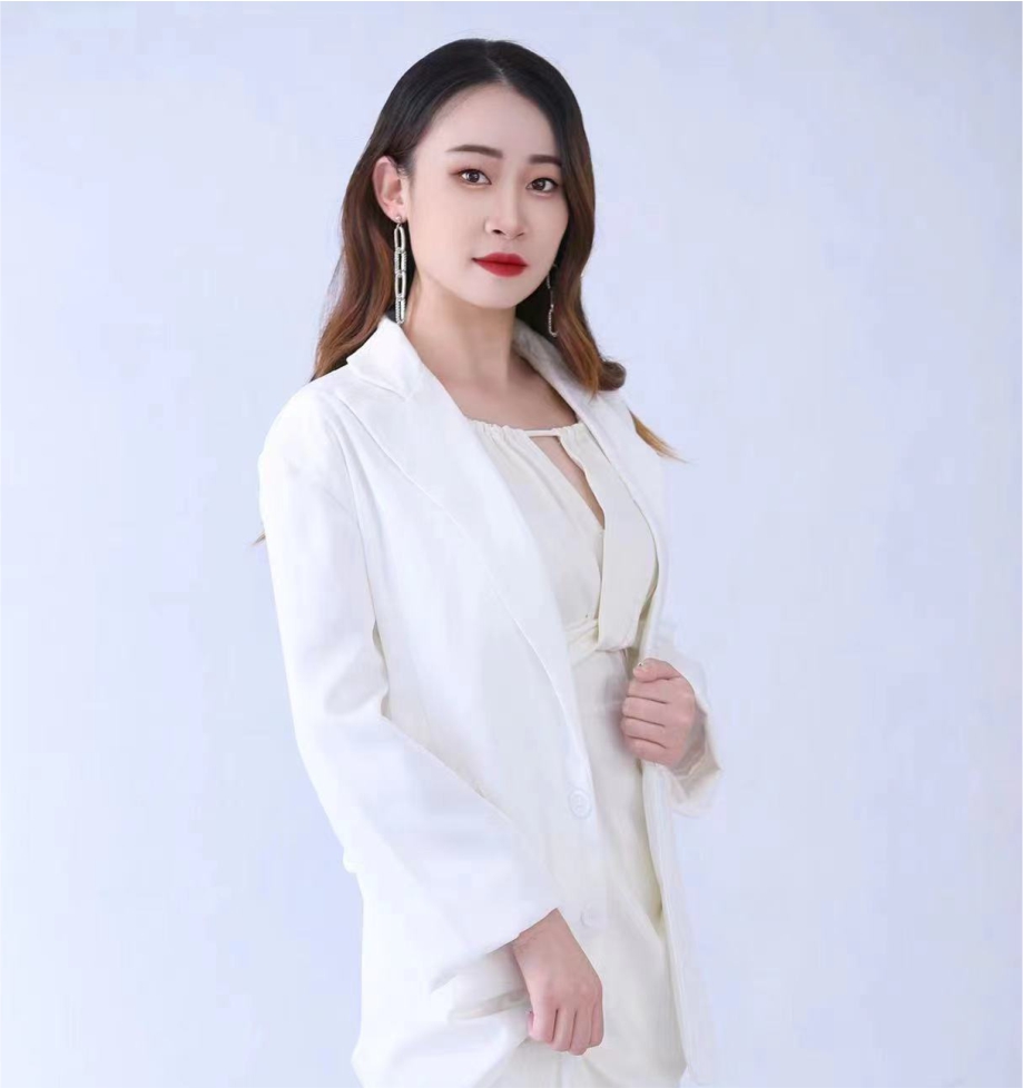 南陽高級(jí)紋繡師---李孟然